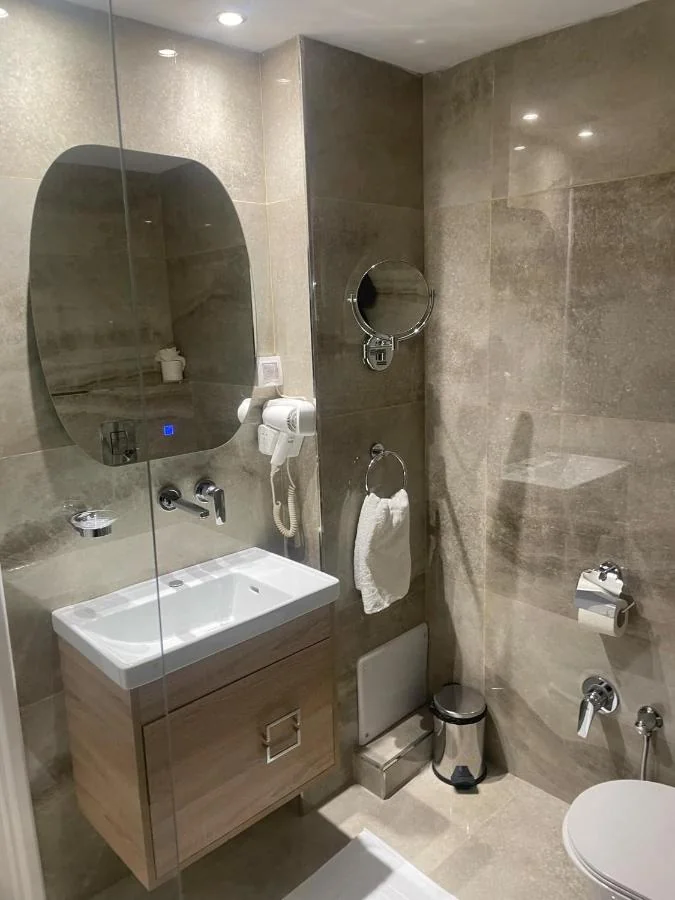 Hotel Donia - Vue 4